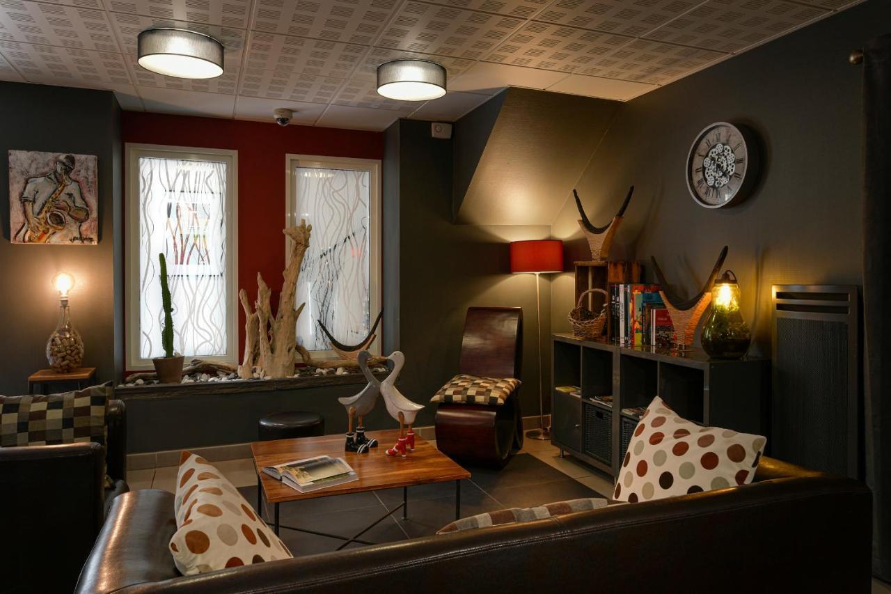 Logis Hotel & Restaurant Le Pardaillan Gondrin Kültér fotó