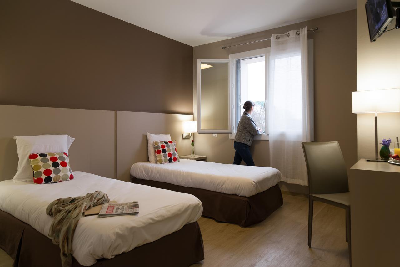 Logis Hotel & Restaurant Le Pardaillan Gondrin Kültér fotó